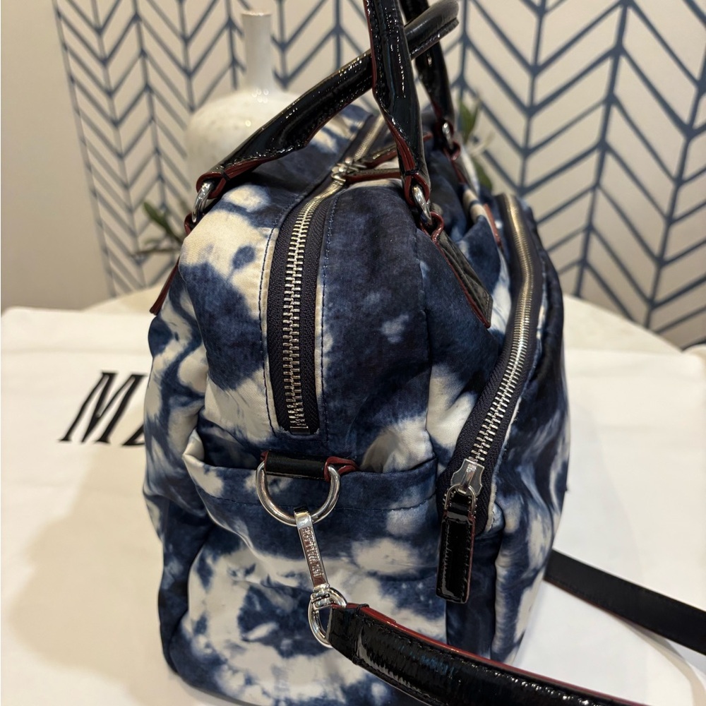 MZ Wallace Blue Tie-Dye Satchel/Crossbody/Handheld bag and Pouch Set w/dust Bag - Picture 5 of 12